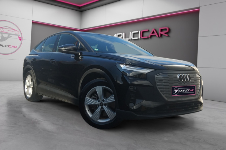 AUDI Q4 E-TRON SPORTBACK