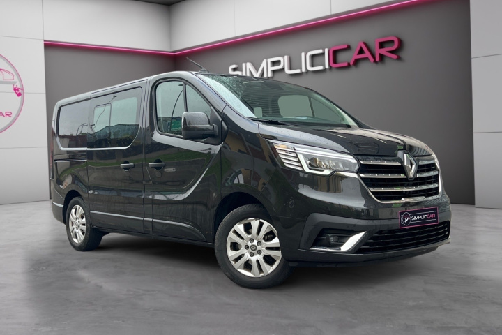 RENAULT TRAFIC FOURGON